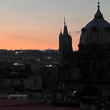 Medusa Duomo Guest House Наполи Екстериор снимка