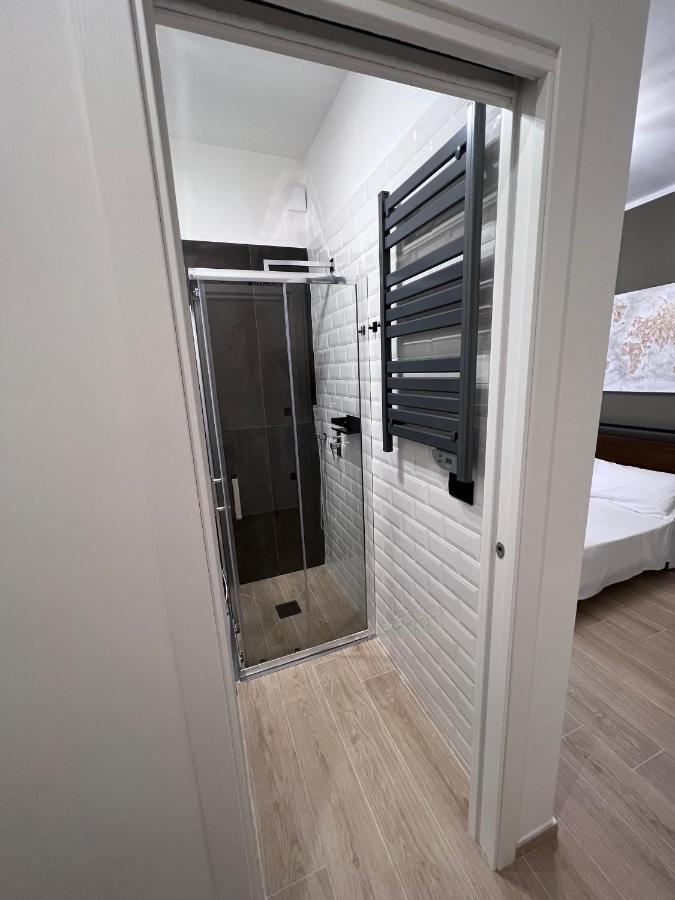 Medusa Duomo Guest House Наполи Екстериор снимка