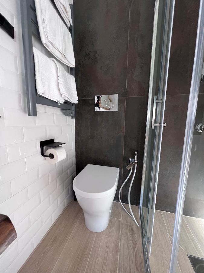 Medusa Duomo Guest House Наполи Екстериор снимка