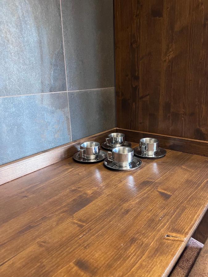 Medusa Duomo Guest House Наполи Екстериор снимка
