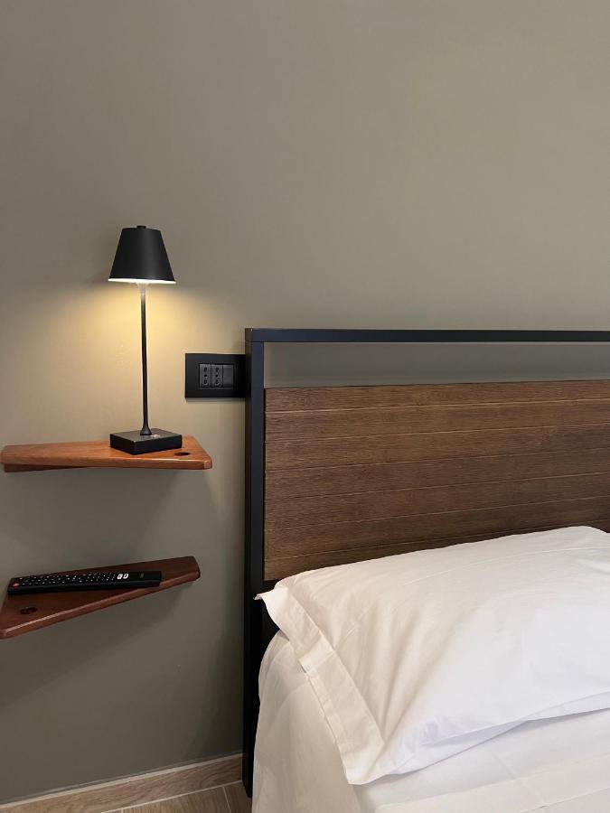 Medusa Duomo Guest House Наполи Екстериор снимка